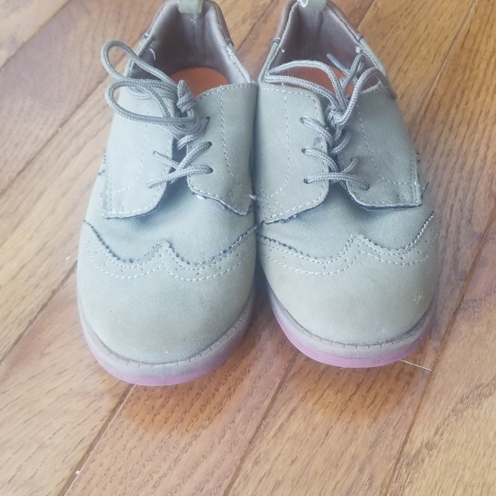 Osh Kosh bgosh Oxfords